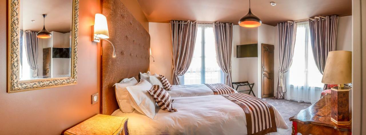 Brit Hotel Privilege Lisieux - La Villa Des Arts Exterior photo